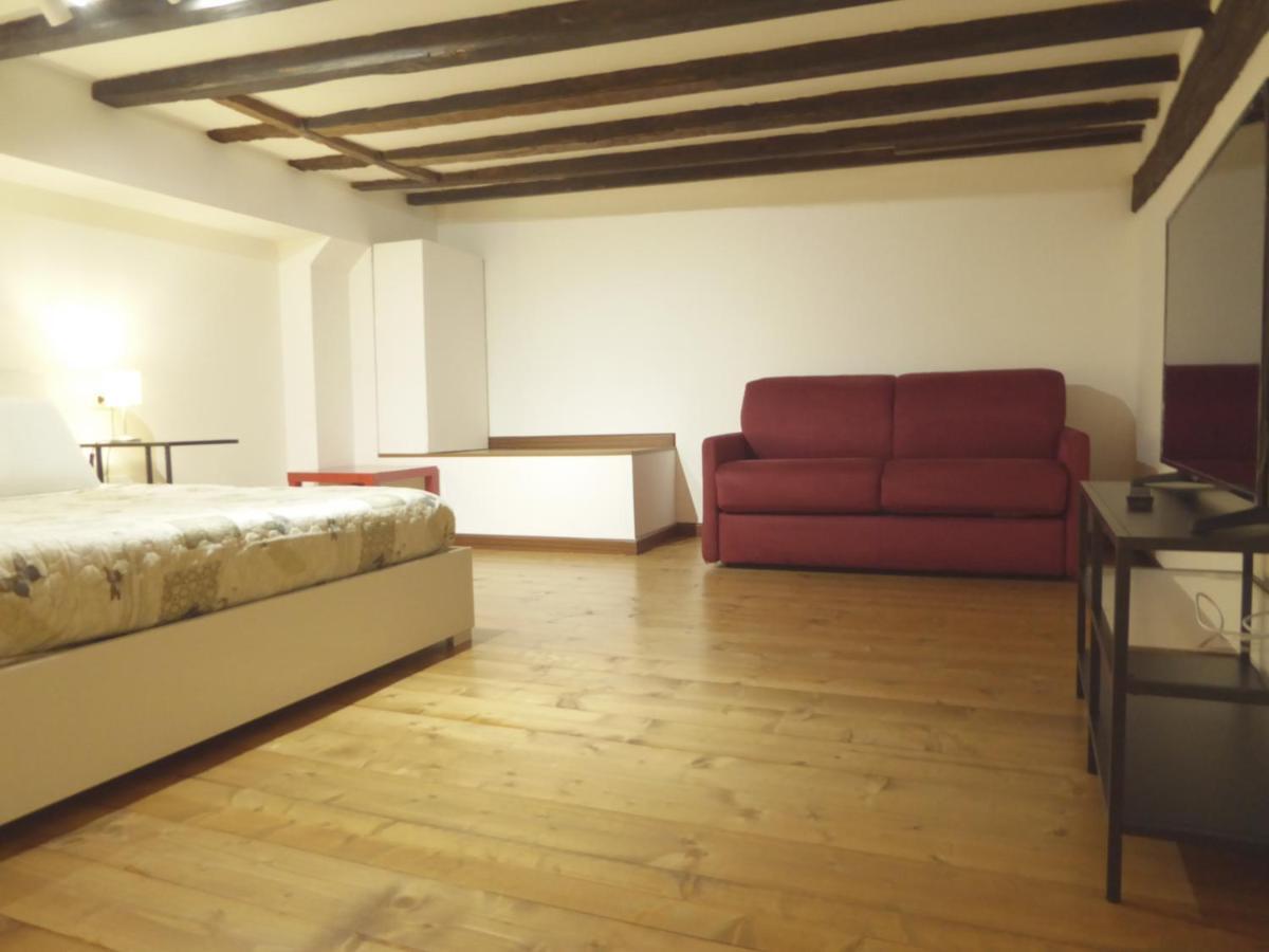 Giudei House Suite בולוניה מראה חיצוני תמונה